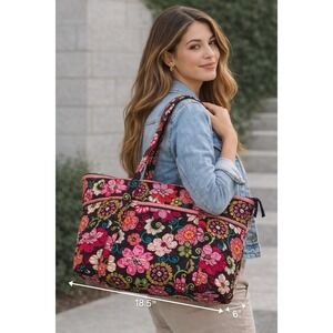 Vera Bradley Miller bag in Mod Floral pattern